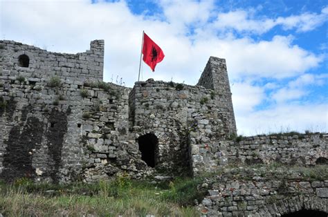  Die Wangjiawan-Burgruine: Ein Hauch von Geschichte und malerische Schönheit!