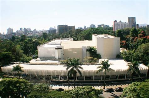  Der Palácio das Artes: Ein Juwel der Kunst und Kultur in Belo Horizonte!